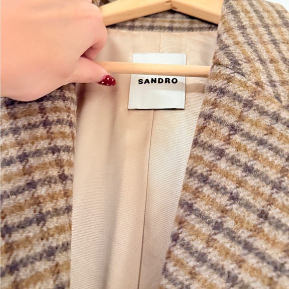 Sandro Checkered Tan Blazer - Picture 3 of 4